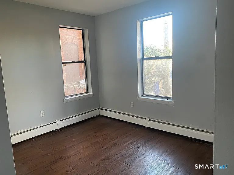 196 Park Street Hartford CT 06106