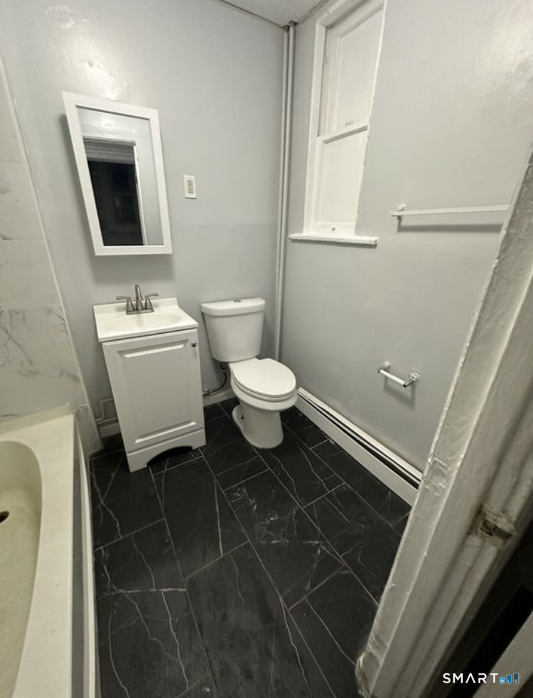 196 Park Street Hartford CT 06106