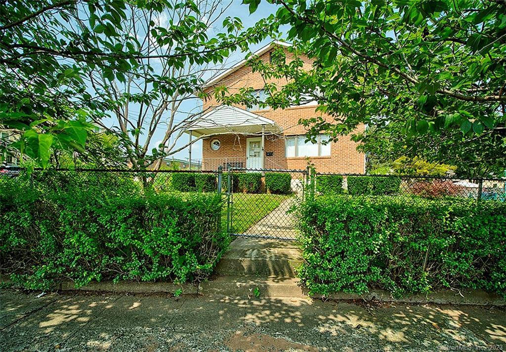 28 Foxon Street New Haven CT 06513