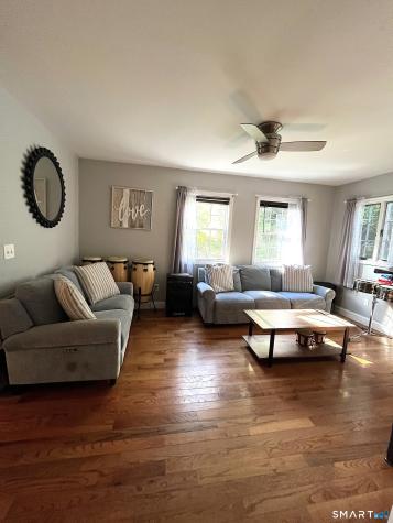 1 Pole Bridge Road Newtown CT 06482