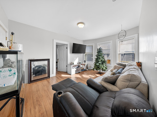 1389 Pembroke Street Bridgeport CT 06608