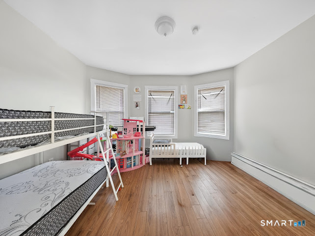 1389 Pembroke Street Bridgeport CT 06608