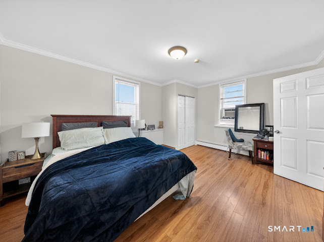 1389 Pembroke Street Bridgeport CT 06608