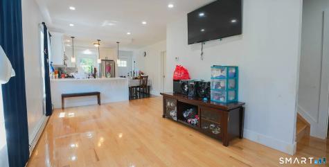 849 Frost Road Waterbury CT 06705