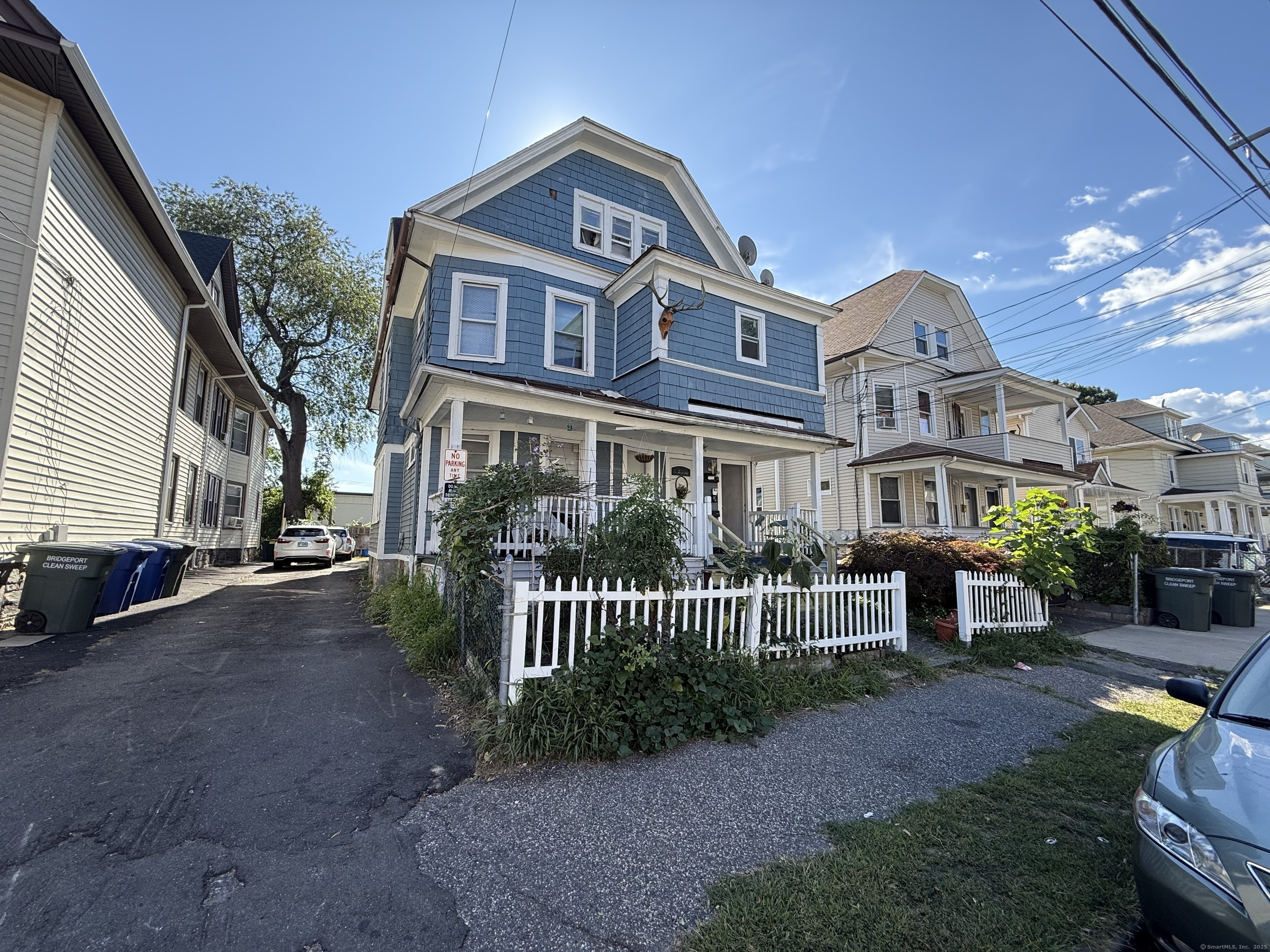 195 Lenox Avenue Bridgeport CT 06605