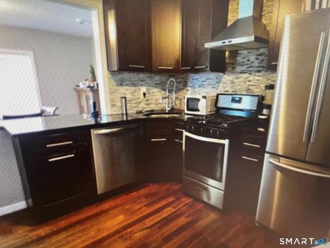 175 Alexander Drive Bridgeport CT 06606