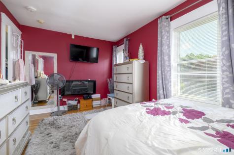 20 Laurel Street Danbury CT 06810