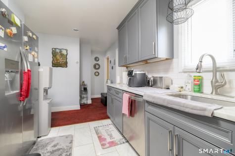 20 Laurel Street Danbury CT 06810
