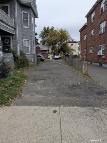104 Bond Street Hartford CT 06114