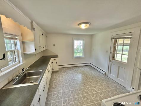 20 Huckleberry Hill Road Avon CT 06001