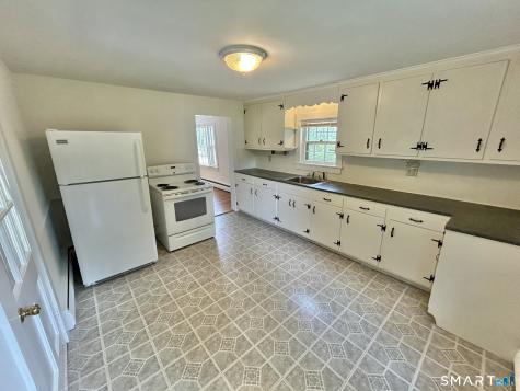 20 Huckleberry Hill Road Avon CT 06001