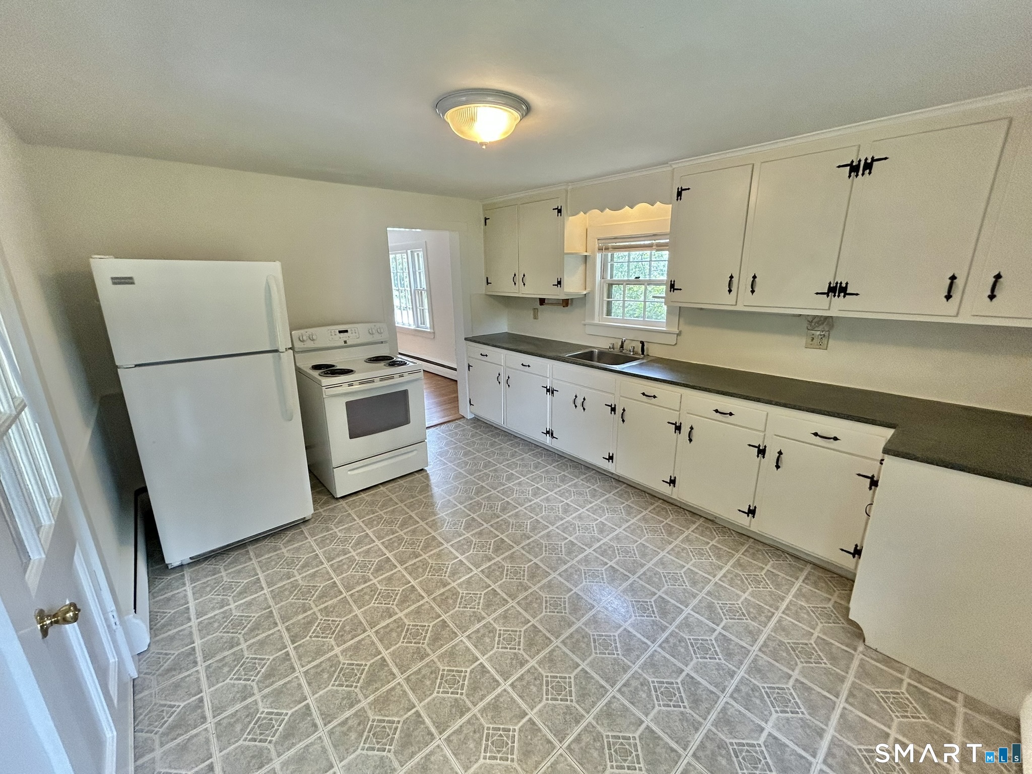20 Huckleberry Hill Road Avon CT 06001