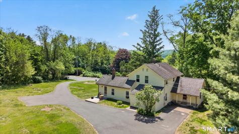20 Huckleberry Hill Road Avon CT 06001