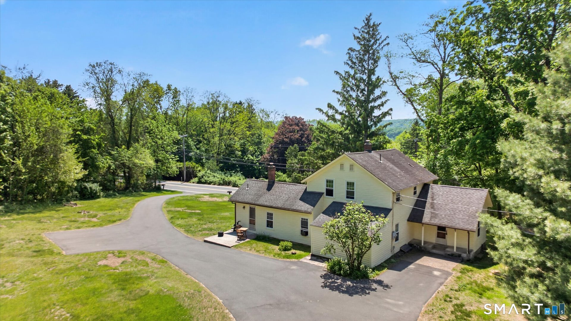 20 Huckleberry Hill Road Avon CT 06001