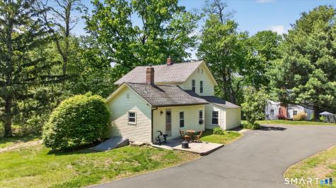 20 Huckleberry Hill Road Avon CT 06001