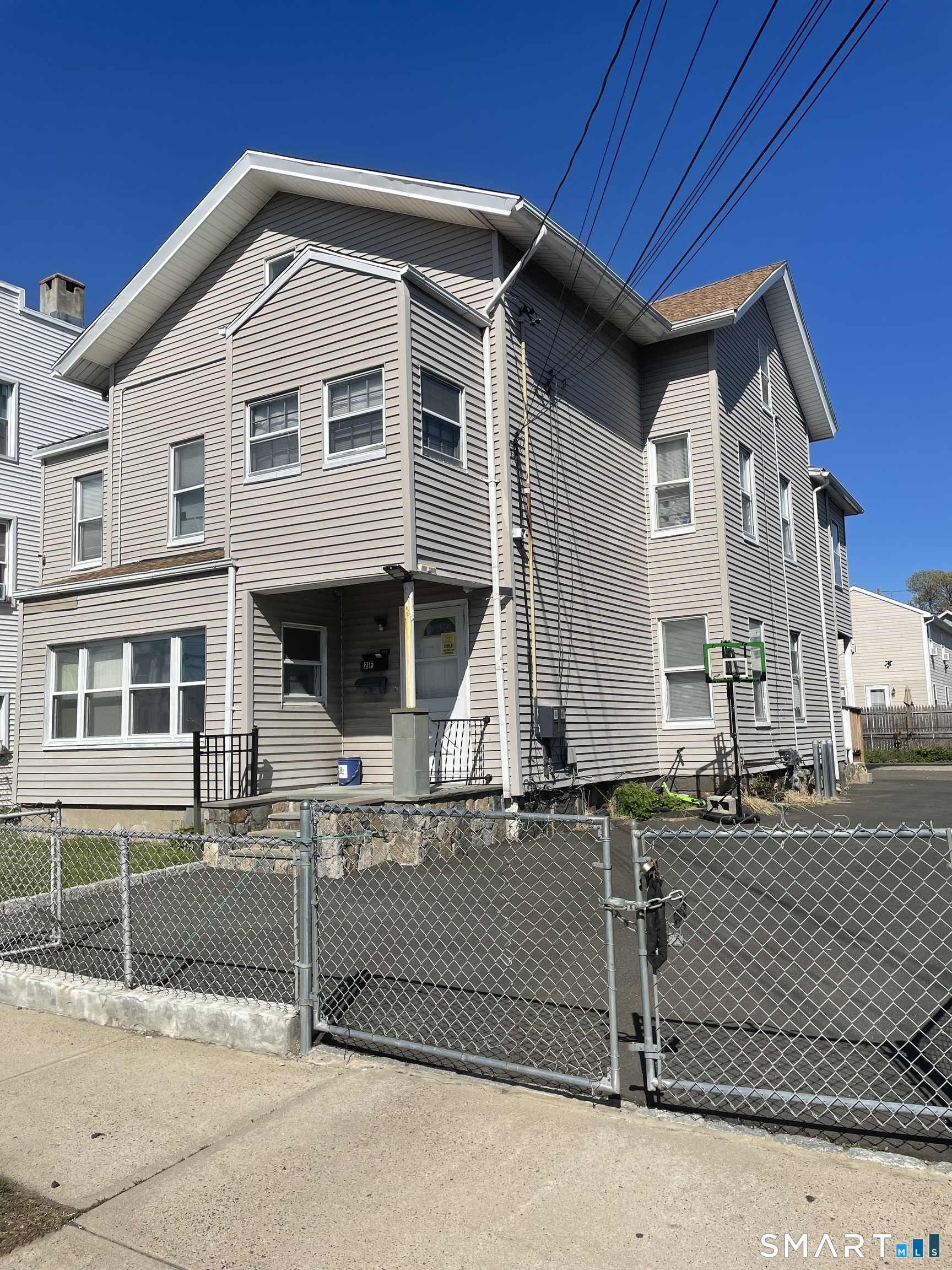 196 Park Street Bridgeport CT 06608