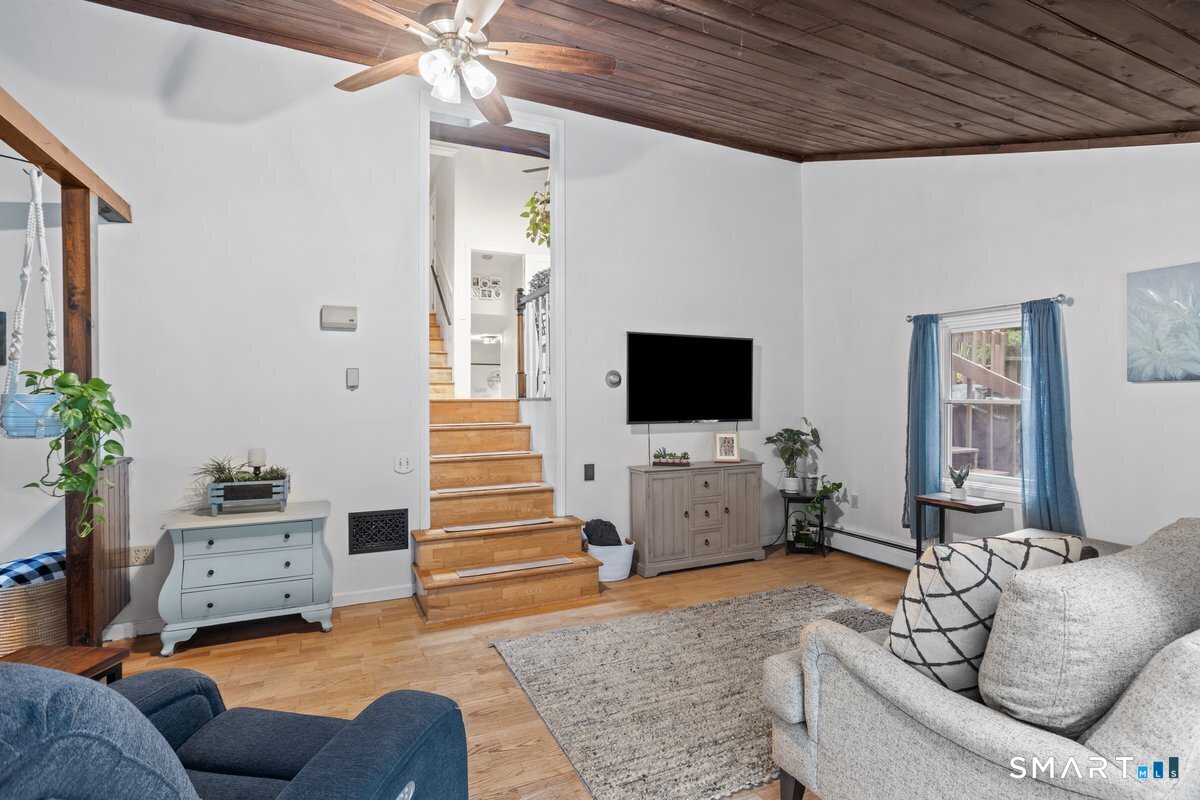 26 Tatnic Hill Road Brooklyn CT 06234