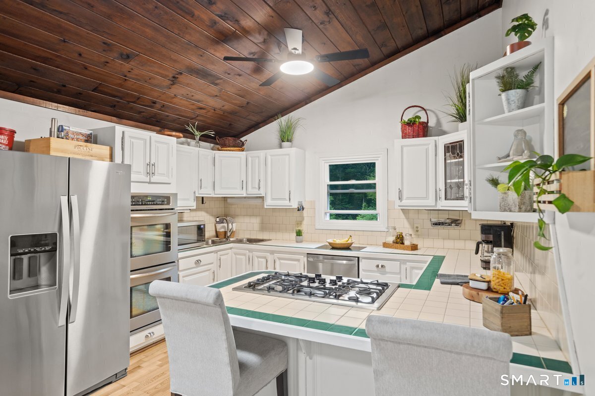 26 Tatnic Hill Road Brooklyn CT 06234