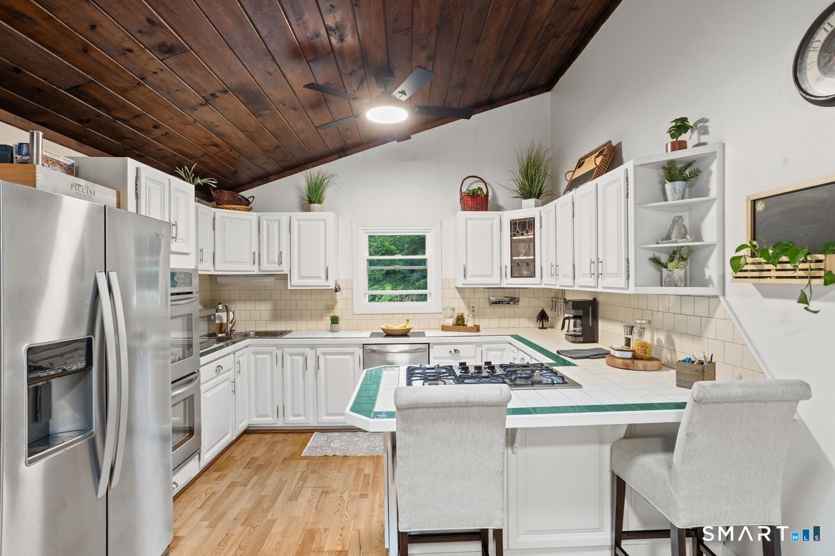 26 Tatnic Hill Road Brooklyn CT 06234