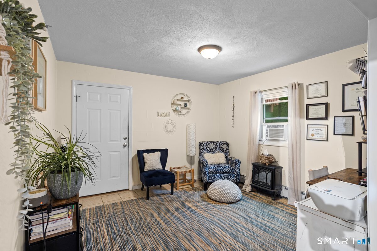 26 Tatnic Hill Road Brooklyn CT 06234