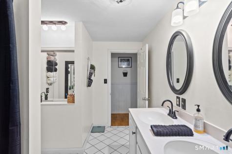 26 Tatnic Hill Road Brooklyn CT 06234