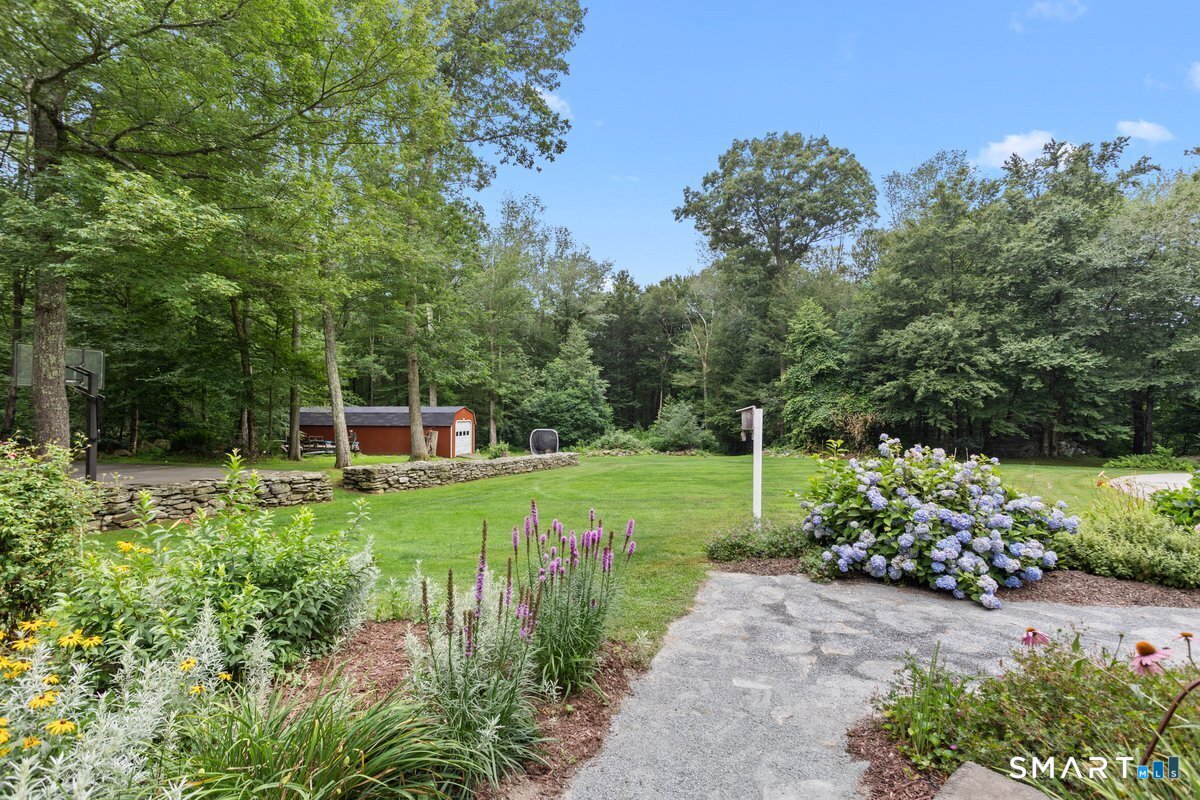 26 Tatnic Hill Road Brooklyn CT 06234