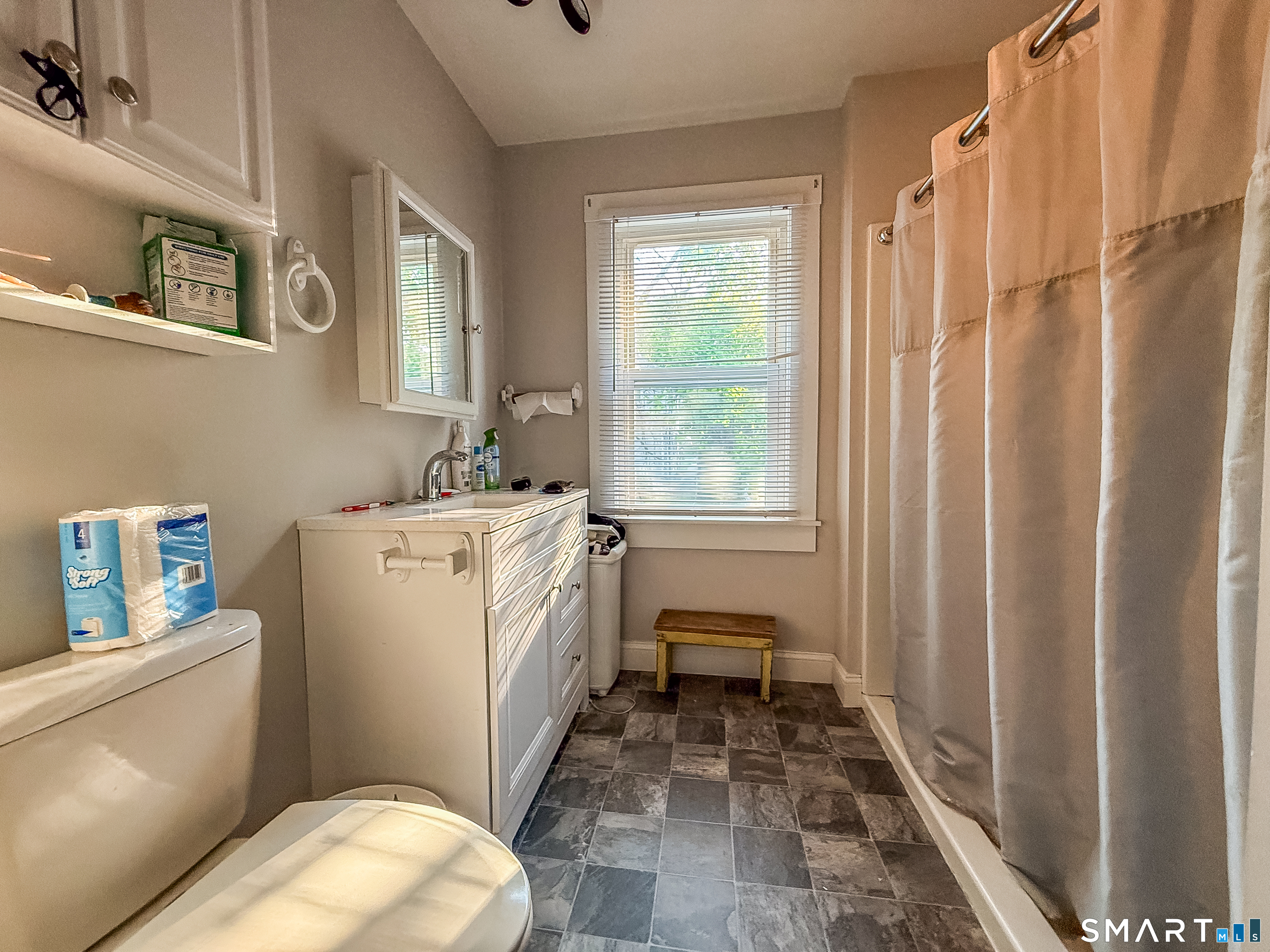 10 Edgewood Street Bristol CT 06010