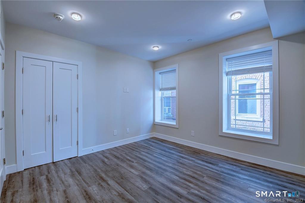 202 Park Road West Hartford CT 06119