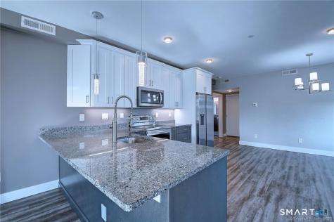 202 Park Road West Hartford CT 06119
