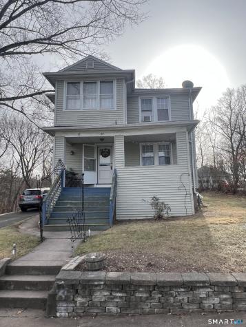 18 Hemlock Street Manchester CT 06040