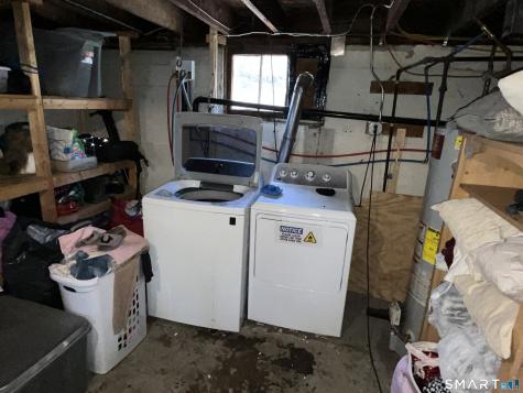 18 Hemlock Street Manchester CT 06040