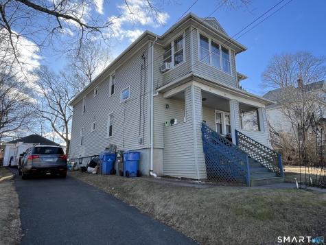 18 Hemlock Street Manchester CT 06040