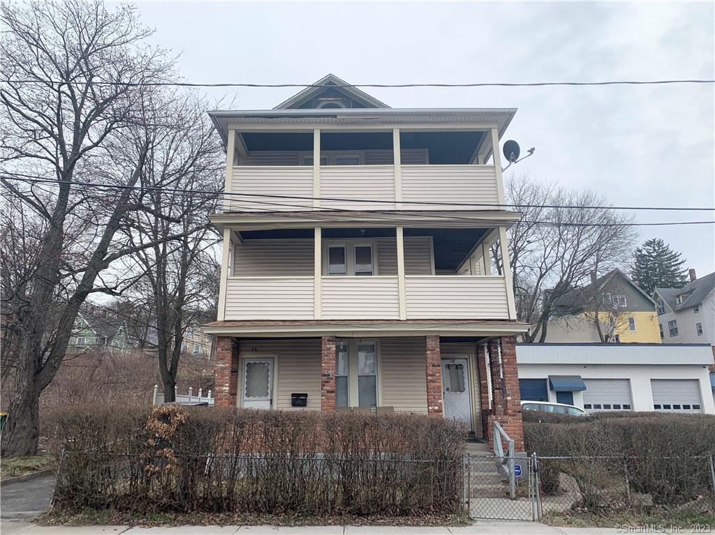 20 Violet Street Waterbury CT 06704