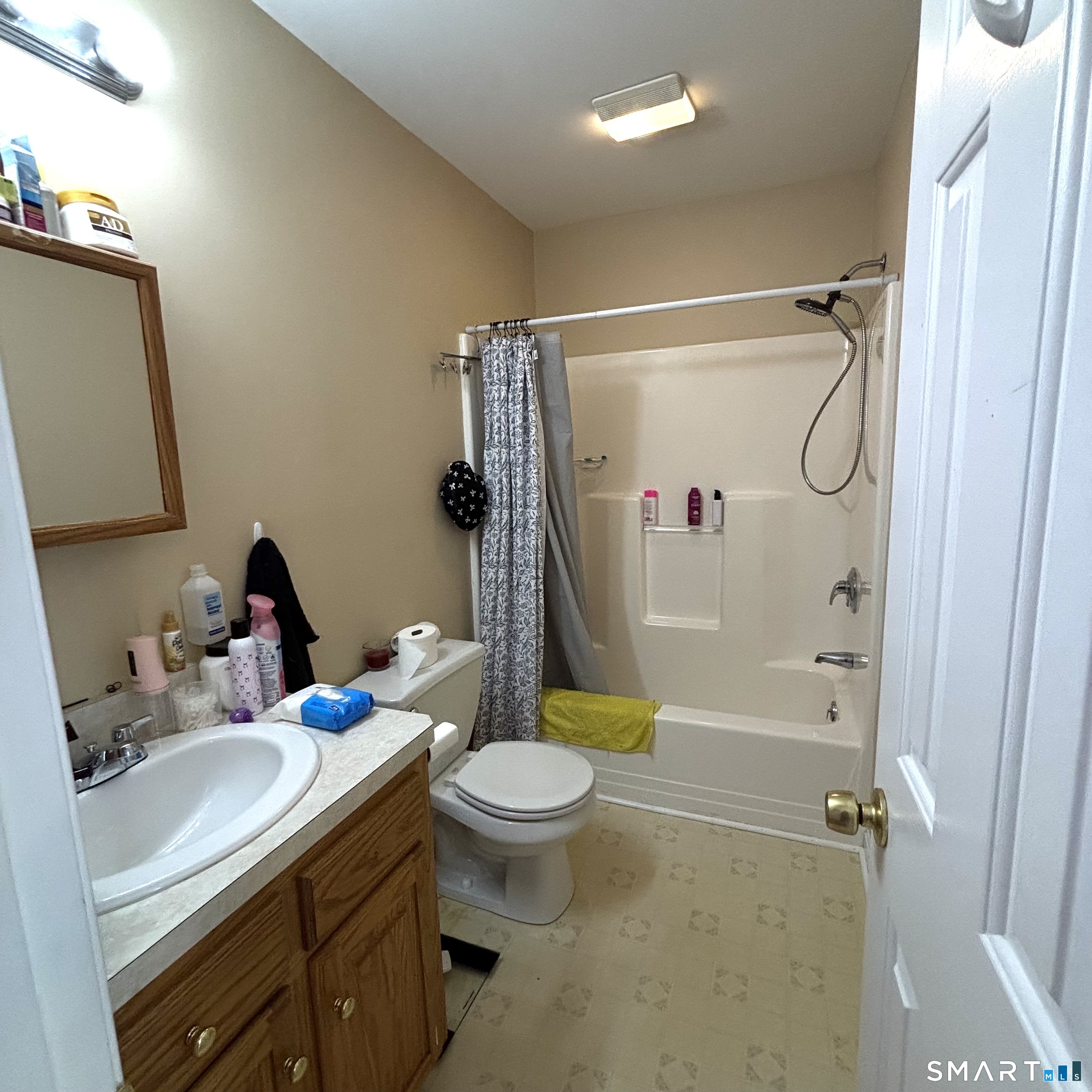 151-153 Golden Street Norwich CT 06360