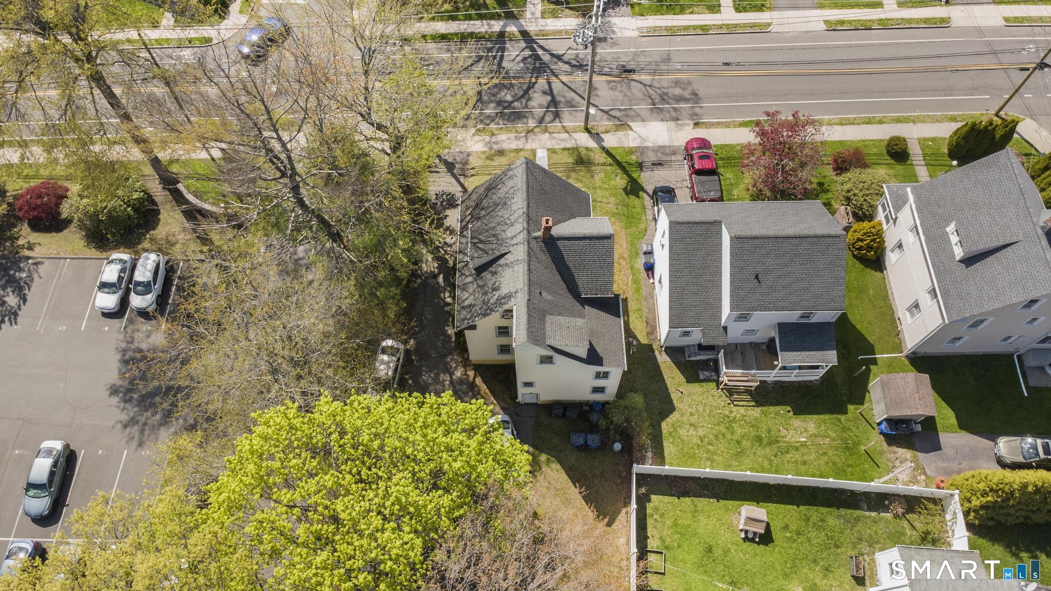 86 Oakwood Avenue West Hartford CT 06119
