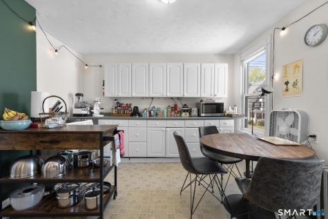 86 Oakwood Avenue West Hartford CT 06119