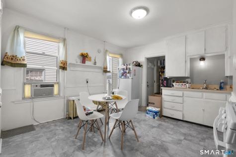 86 Oakwood Avenue West Hartford CT 06119