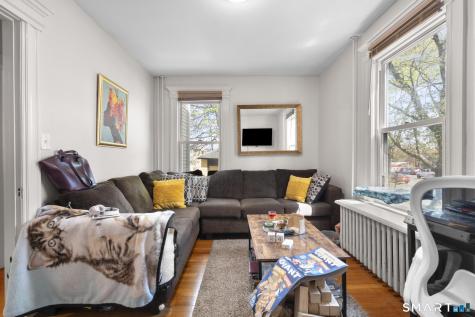 86 Oakwood Avenue West Hartford CT 06119