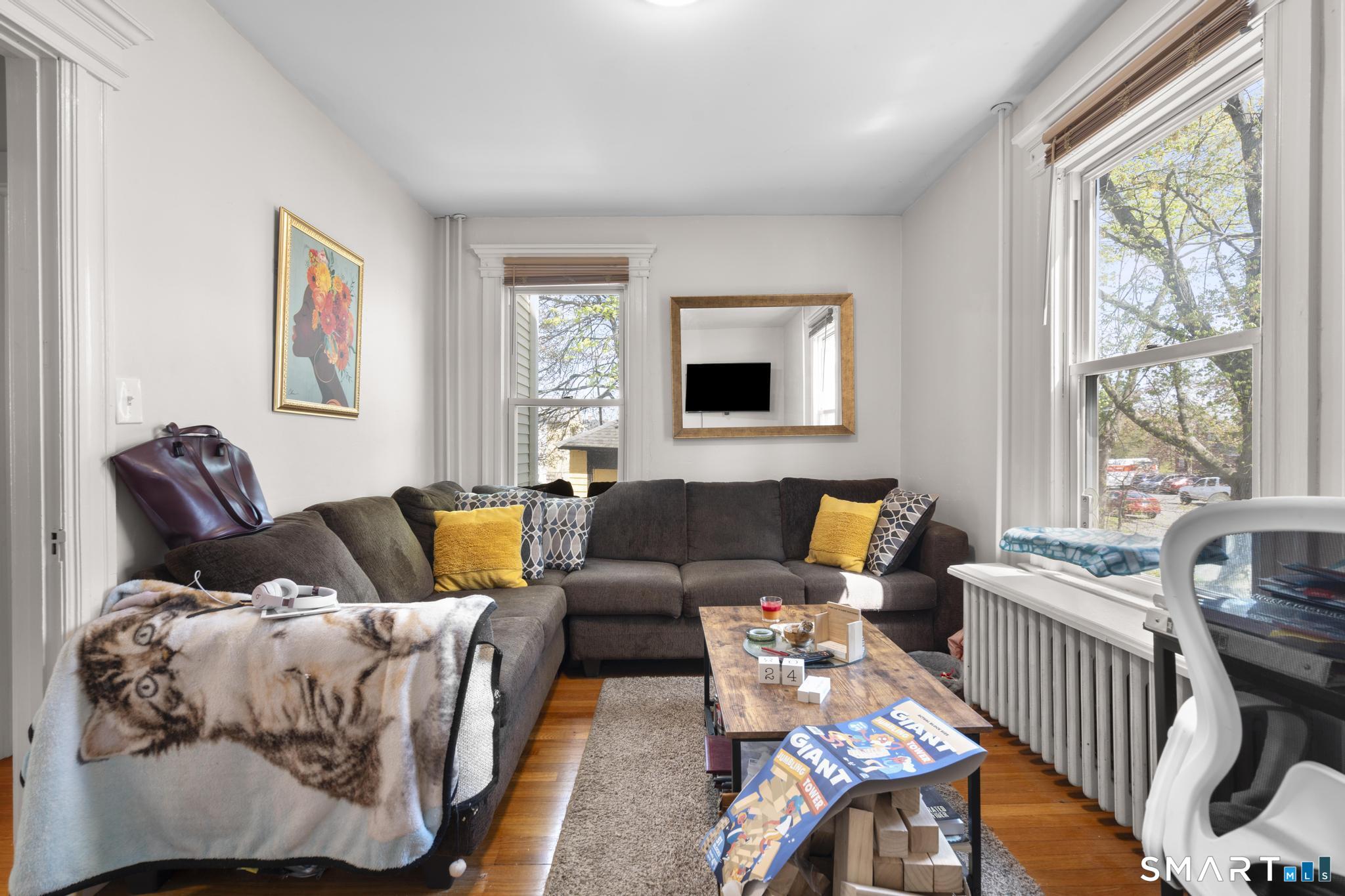 86 Oakwood Avenue West Hartford CT 06119