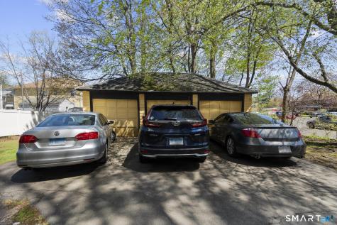 86 Oakwood Avenue West Hartford CT 06119