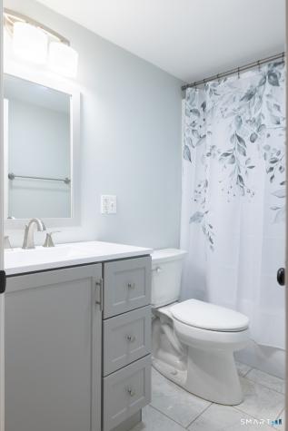 44-46 Beach Park Road Clinton CT 06413