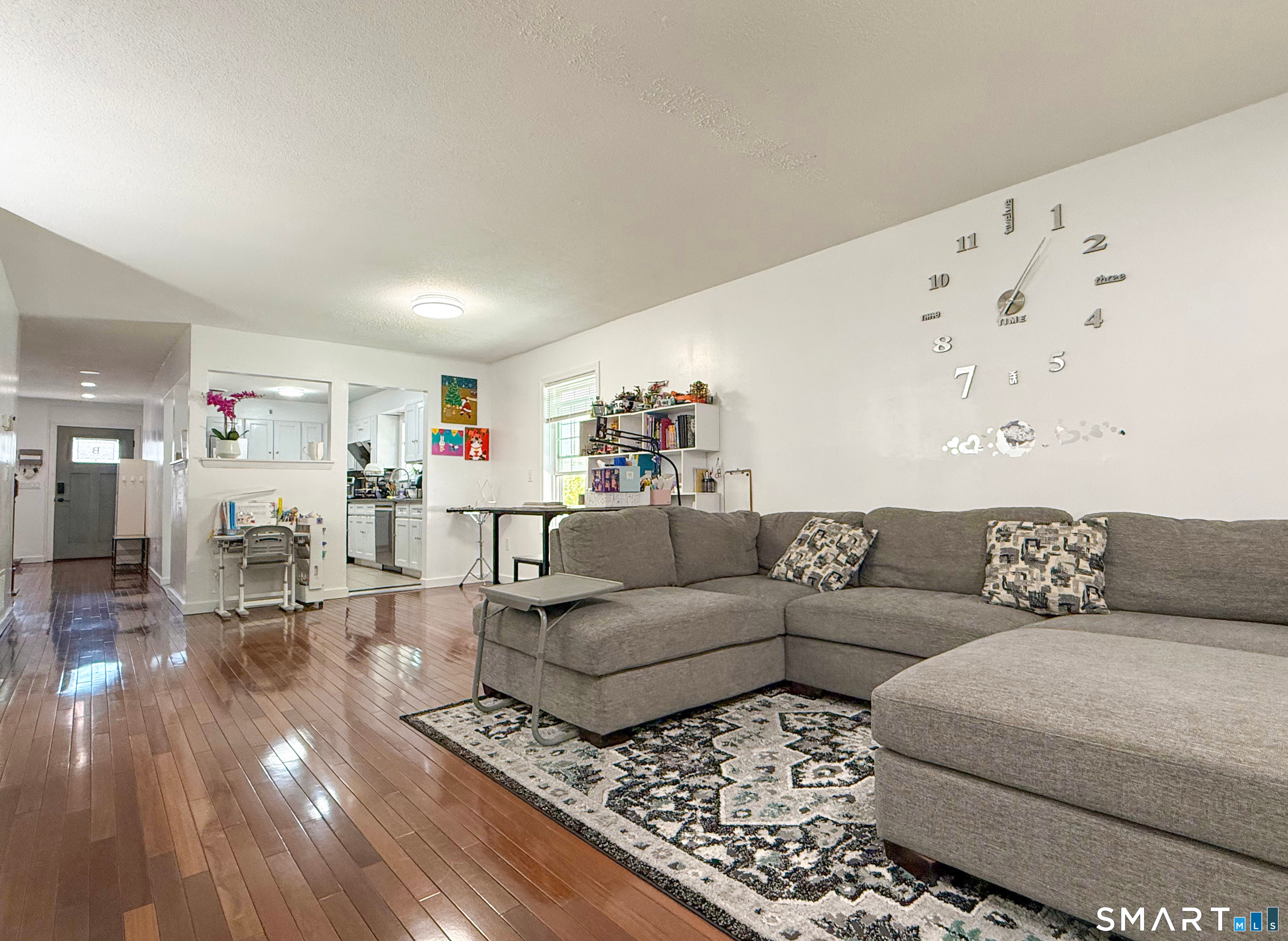 1679 Litchfield Turnpike Woodbridge CT 06525