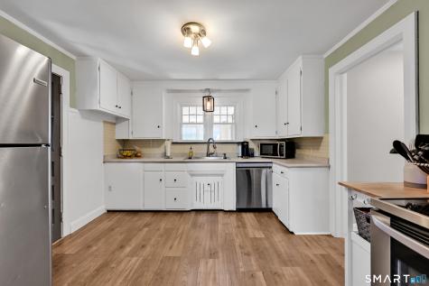 74 Johnson Street Middletown CT 06457