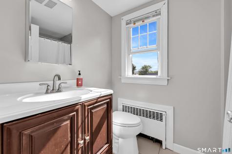 74 Johnson Street Middletown CT 06457