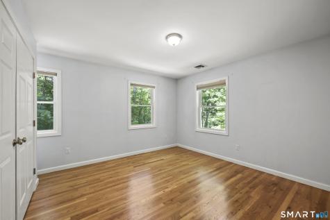 25 Kennerson Reservoir Road Eastford CT 06278