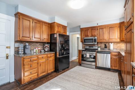 109 Grennan Road West Hartford CT 06107