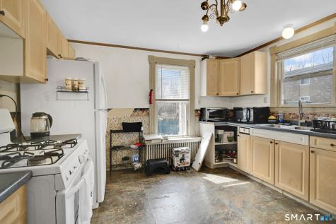 11 Addison Street Bristol CT 06010
