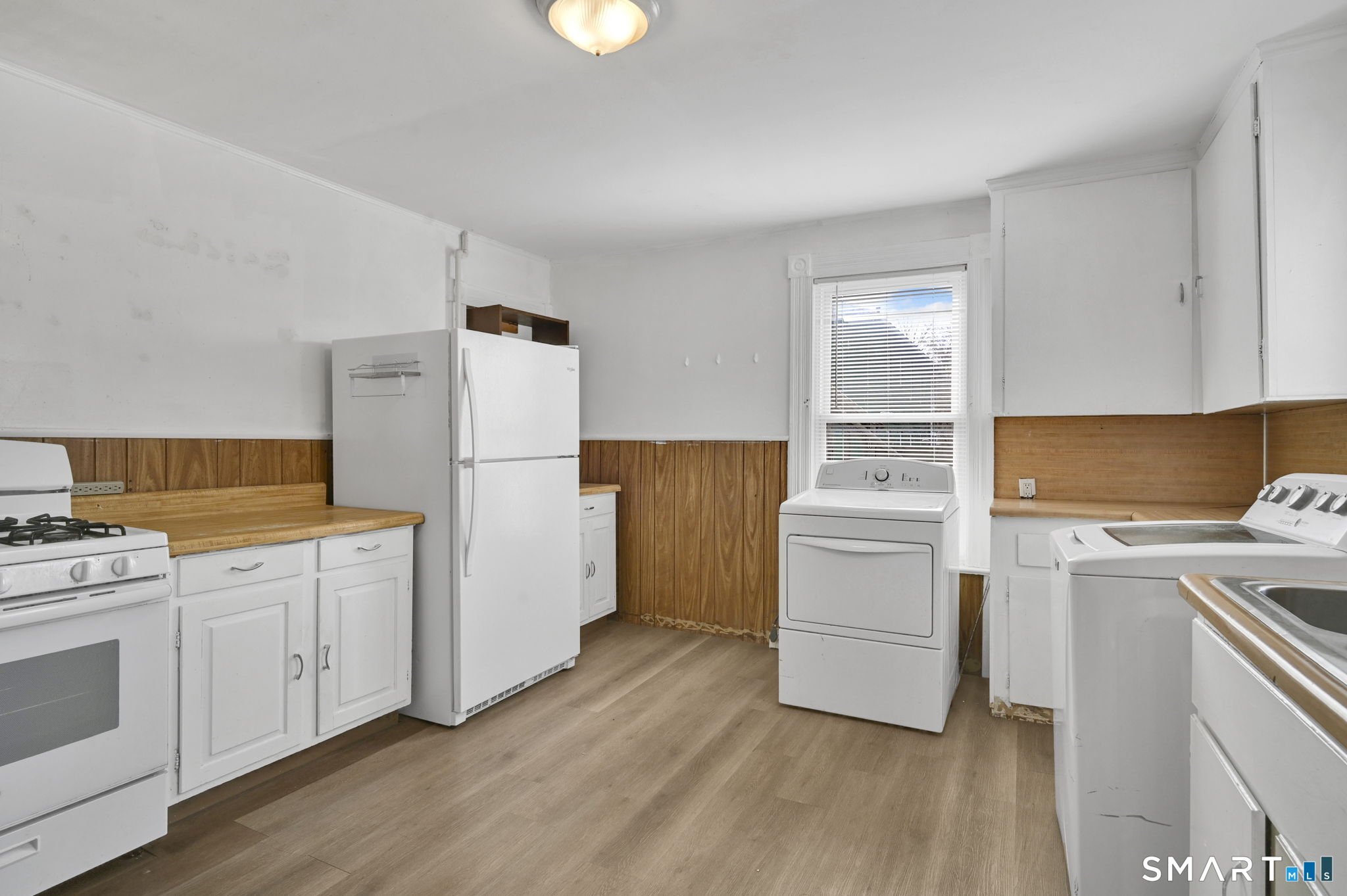 11 Addison Street Bristol CT 06010