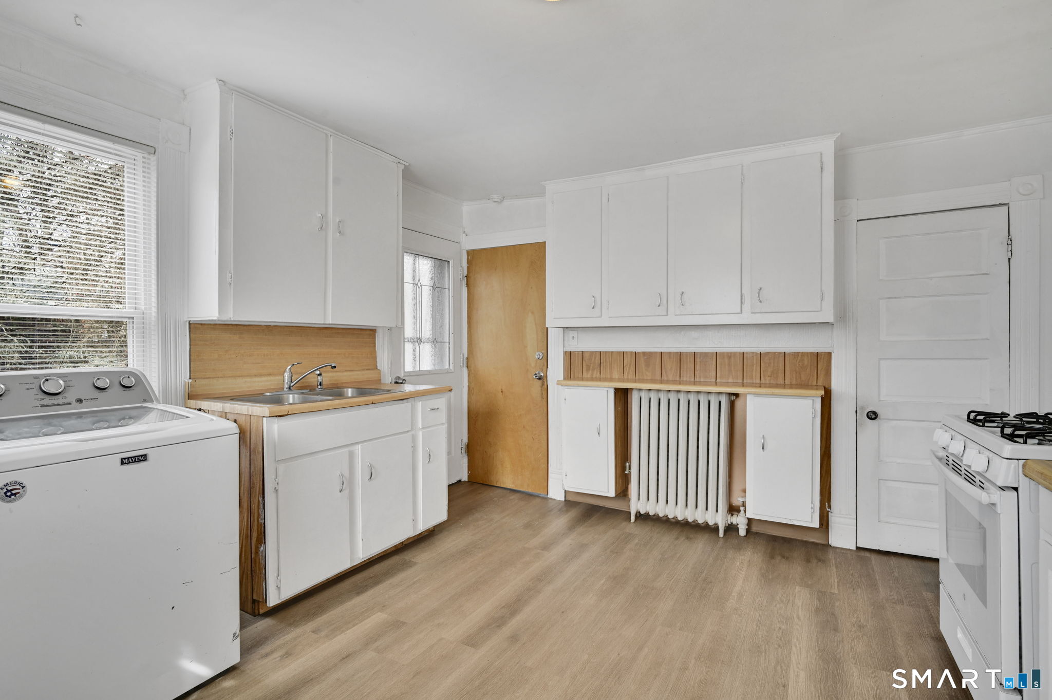 11 Addison Street Bristol CT 06010