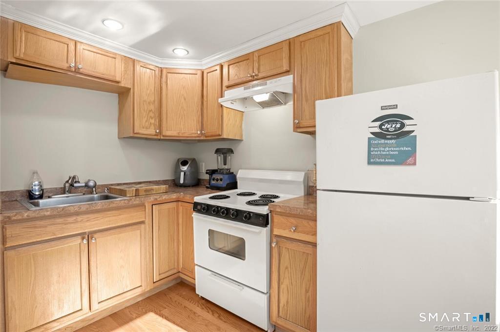 26 Grove Street Ansonia CT 06401